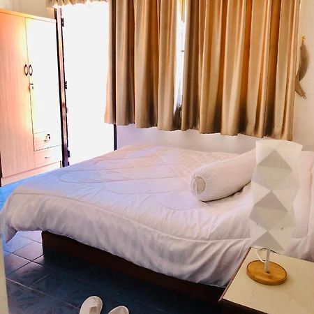 Pawan Inn Pattaya Extérieur photo