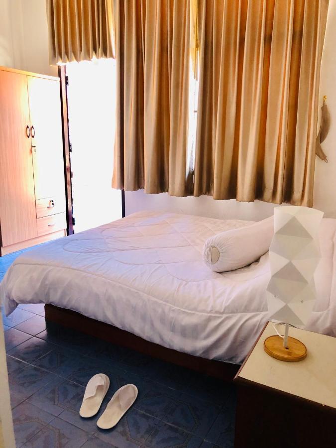 Pawan Inn Pattaya Extérieur photo